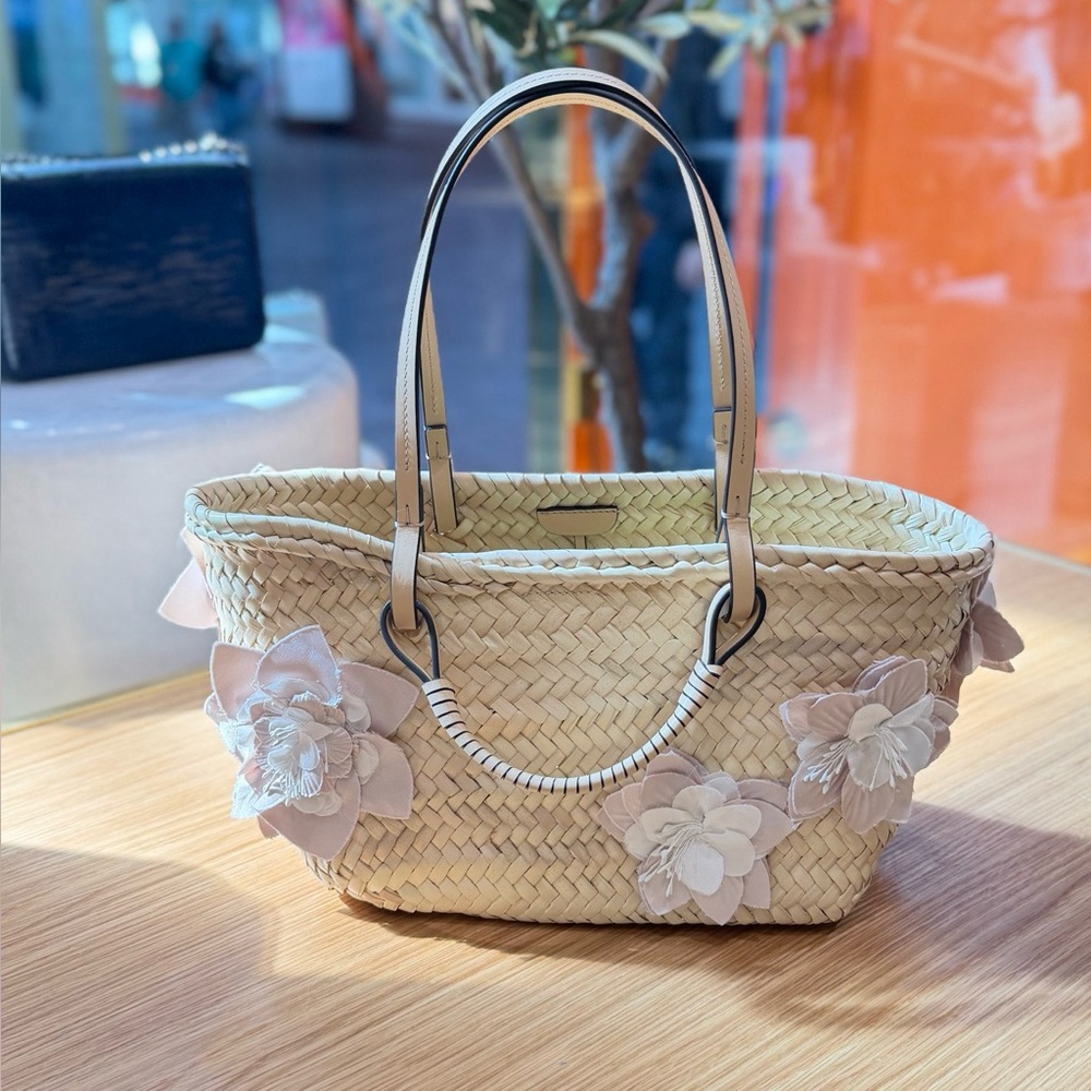 NEW TORY BURCH SMALL STRAW EMBELLISHED TOTE - Picture 2 of 4